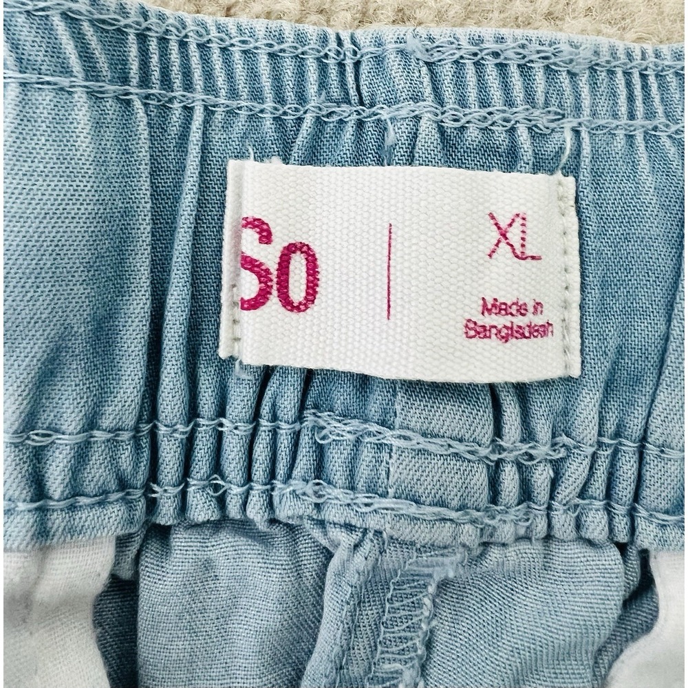 NWT SO Chambray Blue Dolphin Hem Pull On Shorts Size XL - Picture 3 of 9